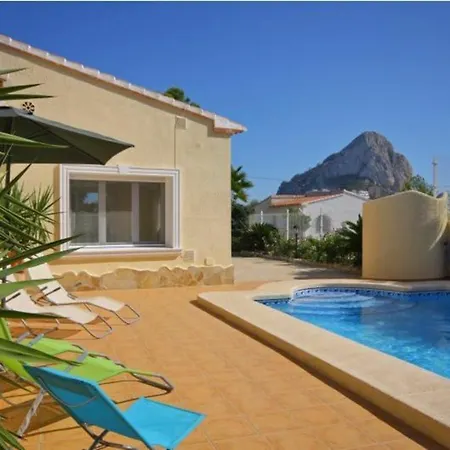 In Calpe, Alicante 103817 By Mo קלפה